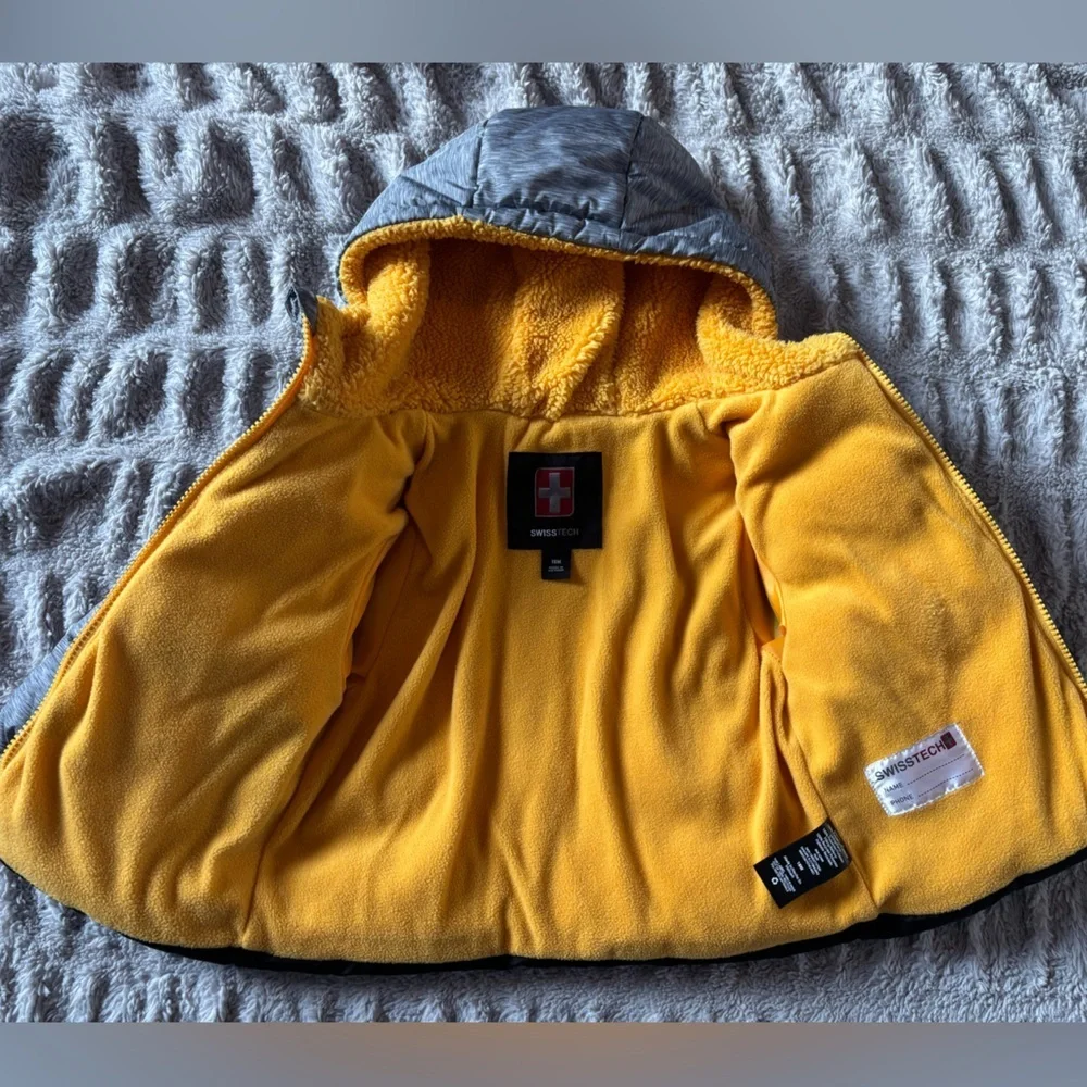 SwissTech Toddler Puffer Jacket 18M Gray Black Hooded Fleece Lined Winter Coat